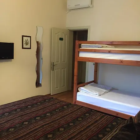 Hostel Nobel