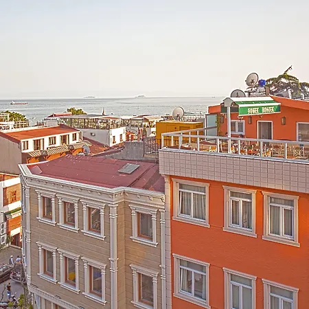 Nobel بيت شباب